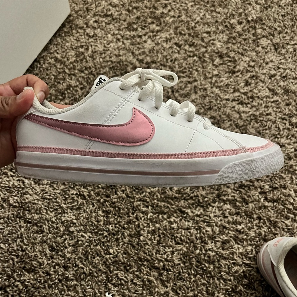 Nike Court legacy 4.5 Youth size